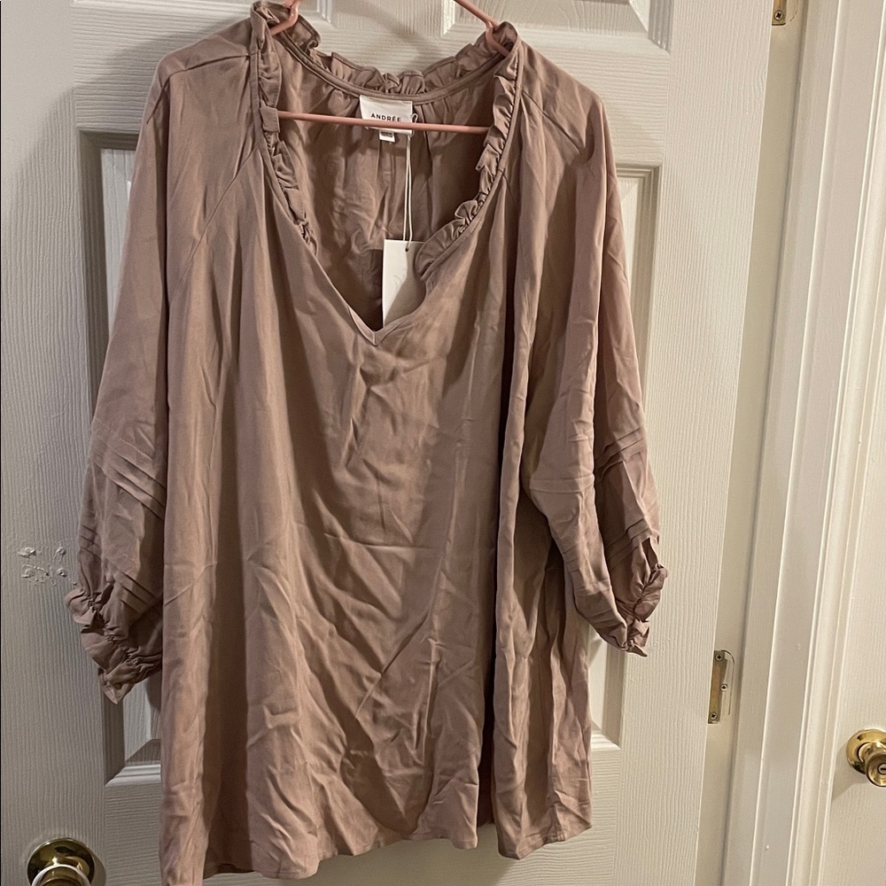 ANDREE BY UNIT 3X Tan Ruffle Sleeve Blouse